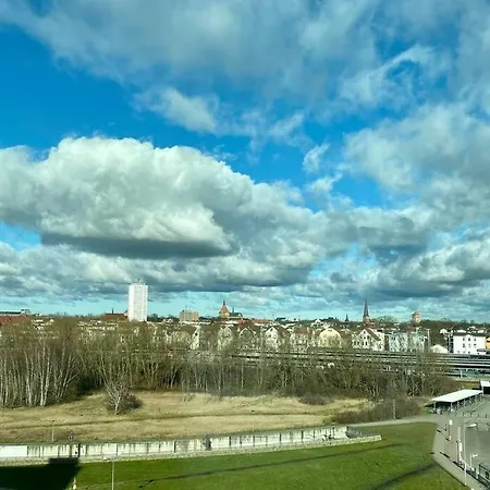 Helles Ueber Den Daechern Rostocks *