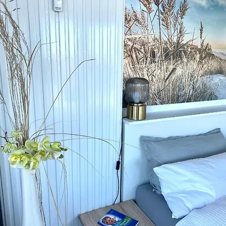 Helles Ueber Den Daechern Rostocks Apartman