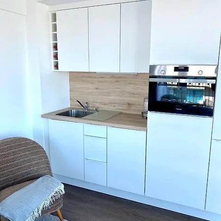 Helles über Den Dächern Rostocks *