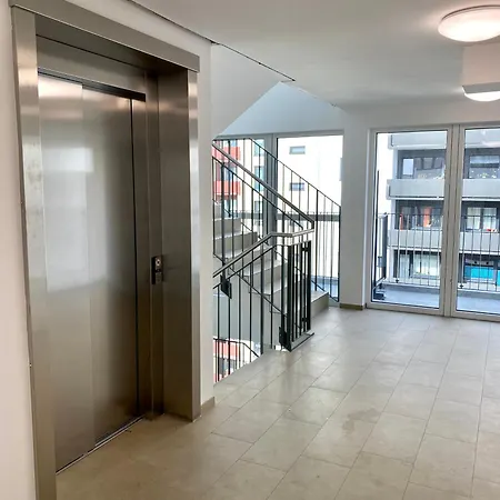 Helles Ueber Den Daechern Rostocks Apartman