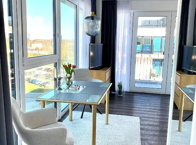 Апартаменты Helles Ueber Den Daechern Rostocks